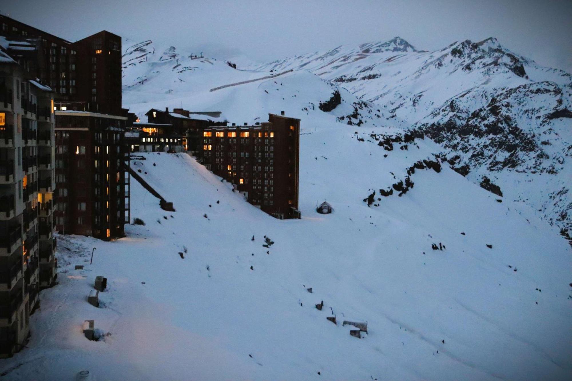 Apartamento Hom I 1d1b En Valle Nevado Edif Valle Condores Ii Vc2803 *